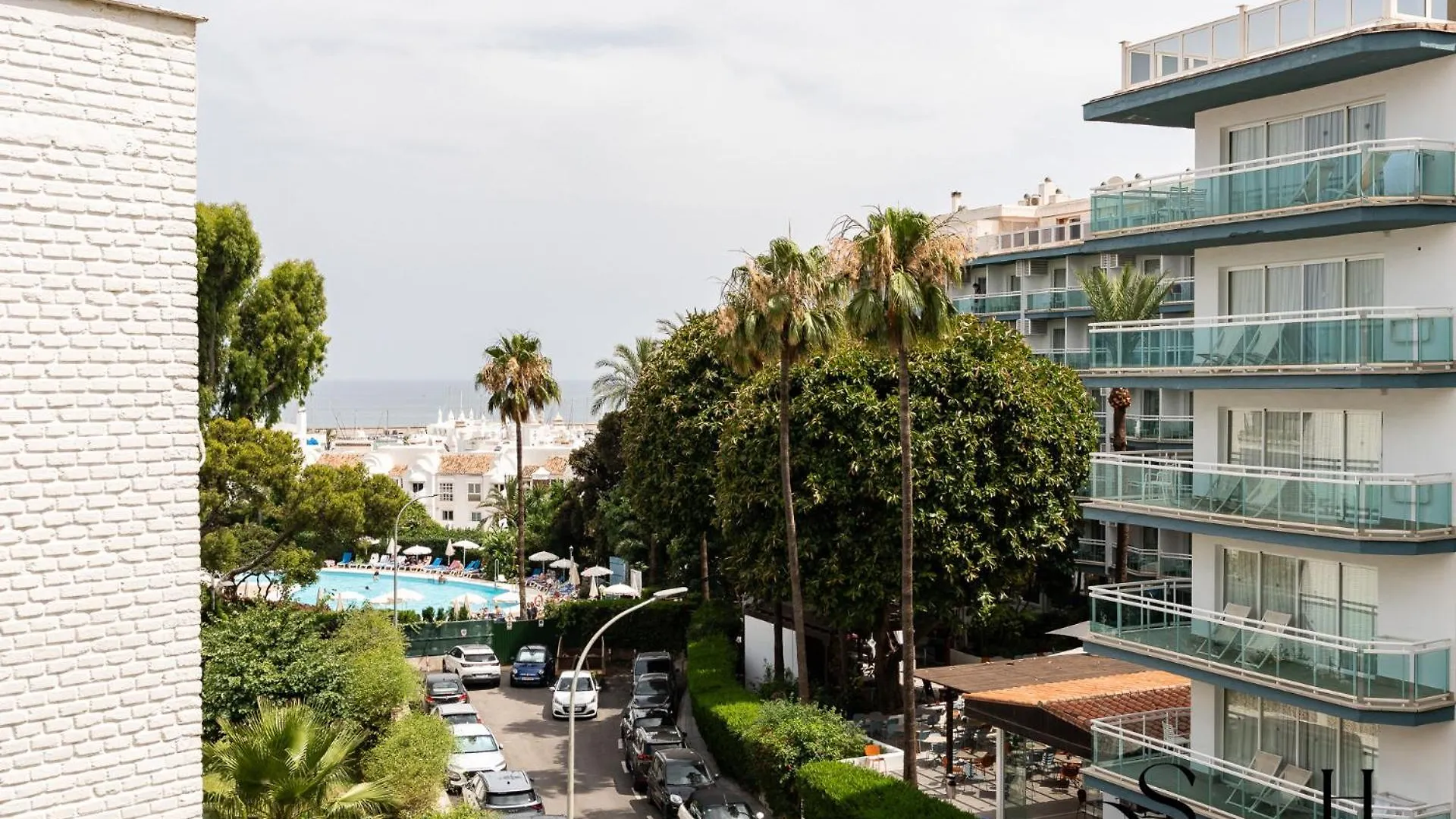 Great Location, Sea View, 2 Bedroom, Steps From The Beach Benalmadena Spain