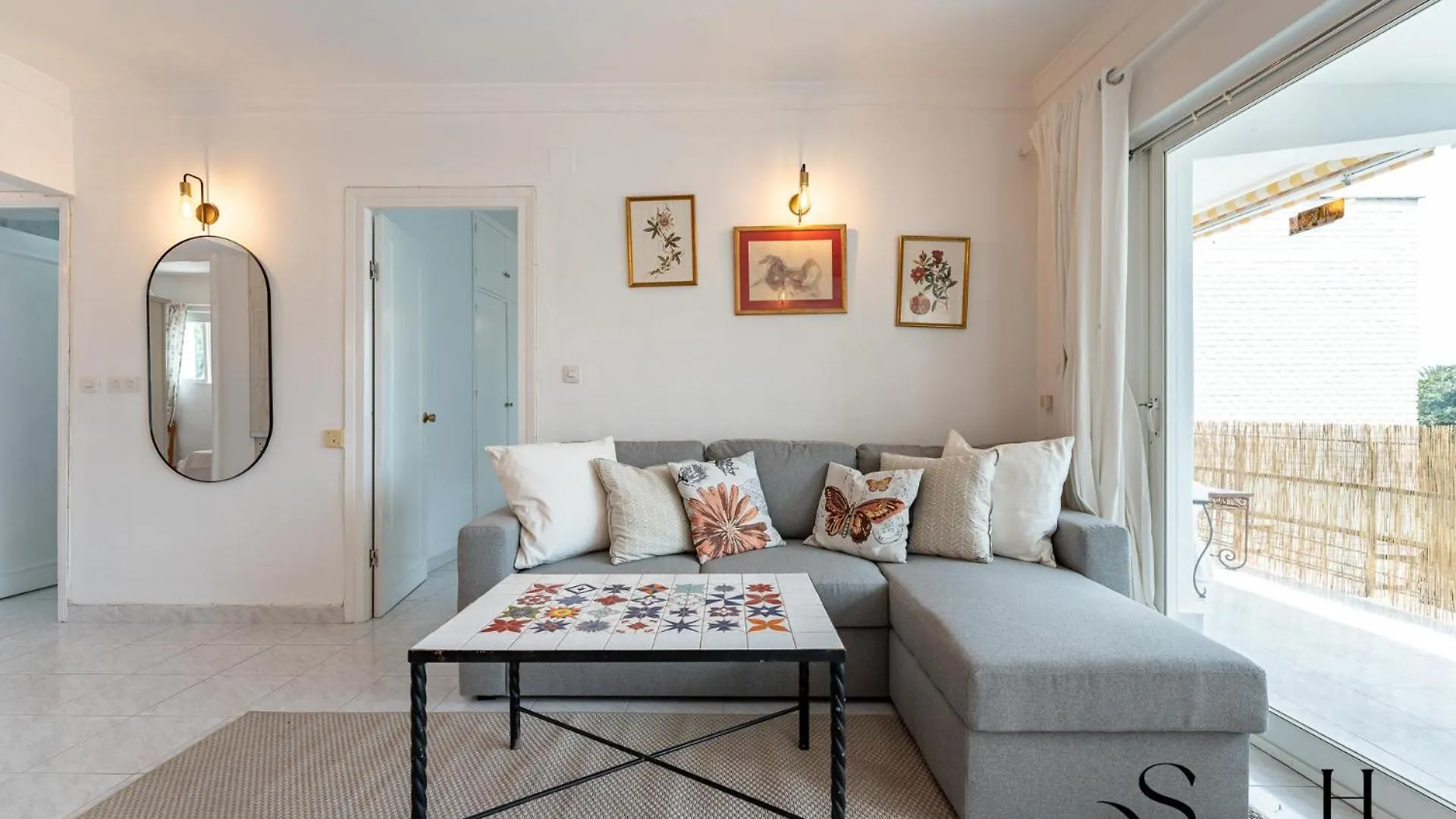 Great Location, Sea View, 2 Bedroom, Steps From The Beach Benalmádena